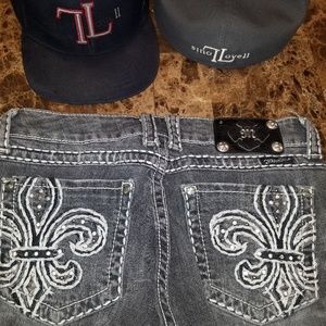 Miss Me Jean's 
Size 28